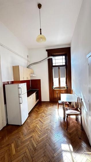 Apartament cu 2 camere decomandat în Ultracentral