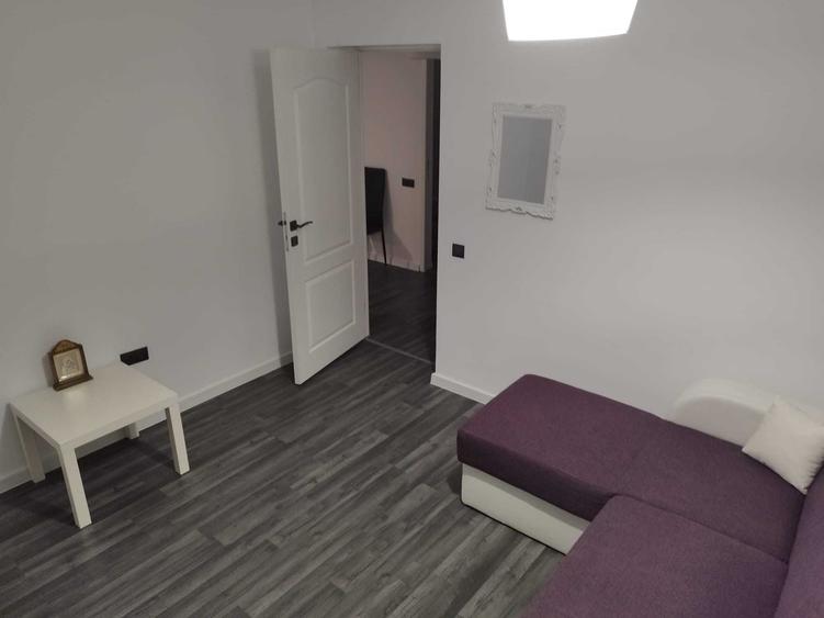 Apartament cu 2 camere decomandat în Florești