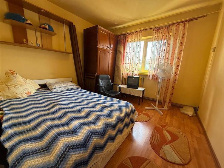 Apartament cu 2 camere decomandat în Dacia
