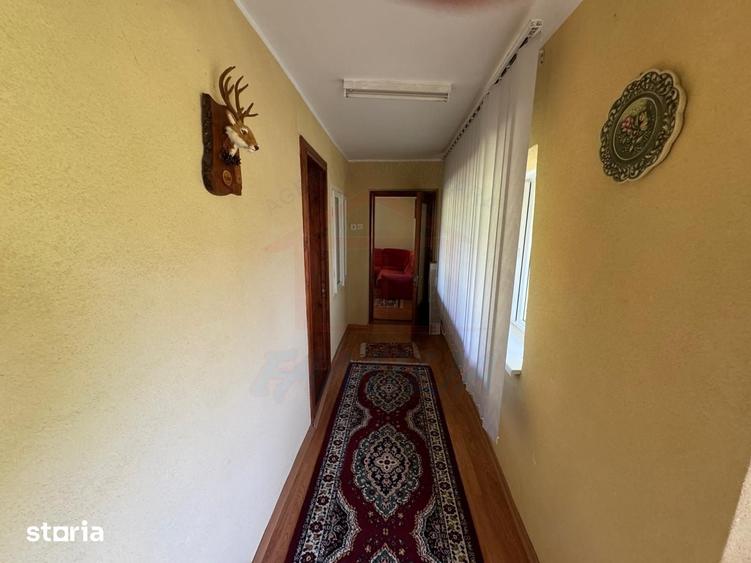 Casă cu 3 camere cu Teren 1326 Mp în Smârdan