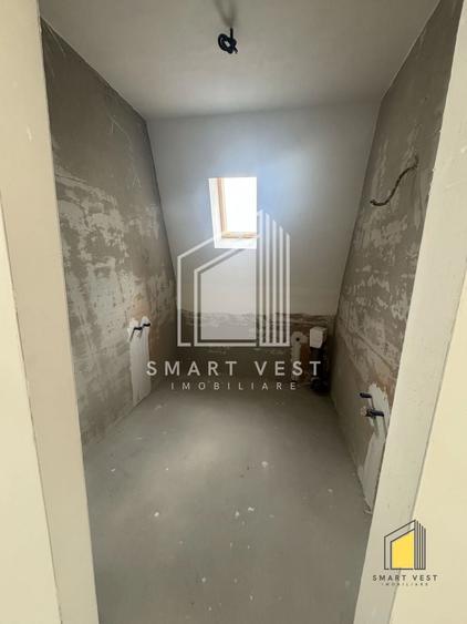 Apartament cu 3 camere decomandat în Sud