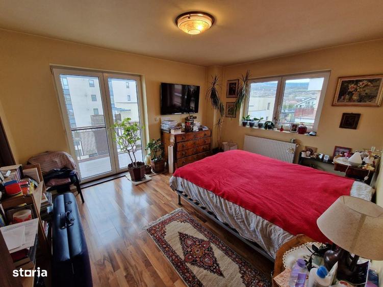 Apartament cu 3 camere, mobilat în Borhanci