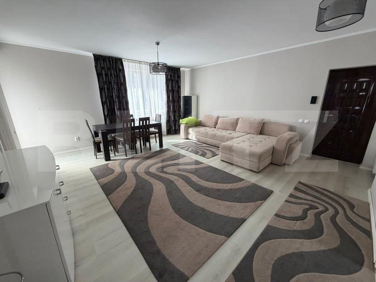 Apartament 2 camere, 2 parcari, zona Vivo - 1
