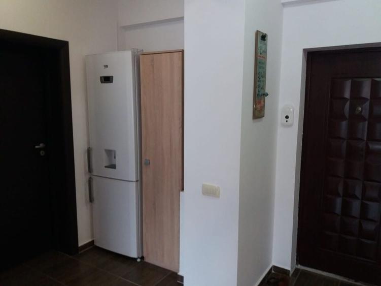 Apartament cu 2 camere semidecomandat în Sălcuța
