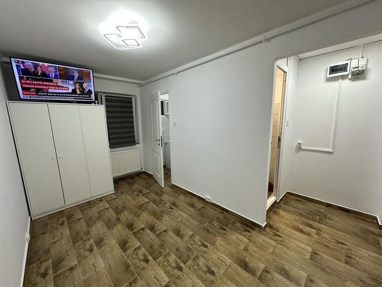 Garsonieră semidecomandată în Brâncoveanu