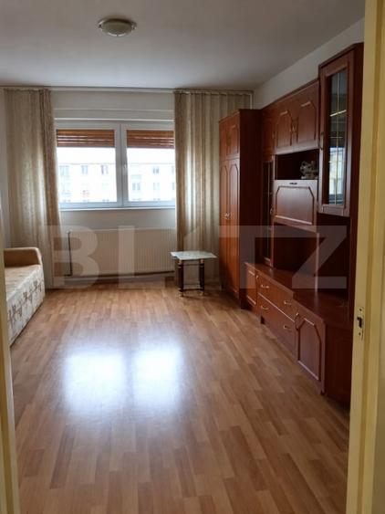 Garsonieră decomandată, mobilată în Avantgarden