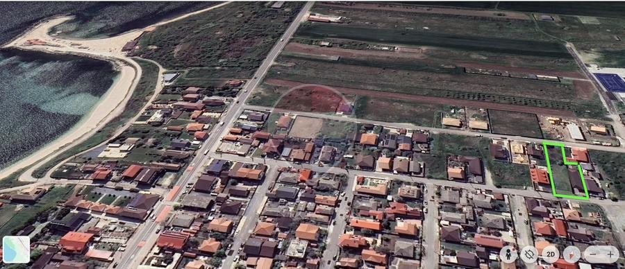 Casă individuală cu 9 camere cu Teren 480 Mp în Sud