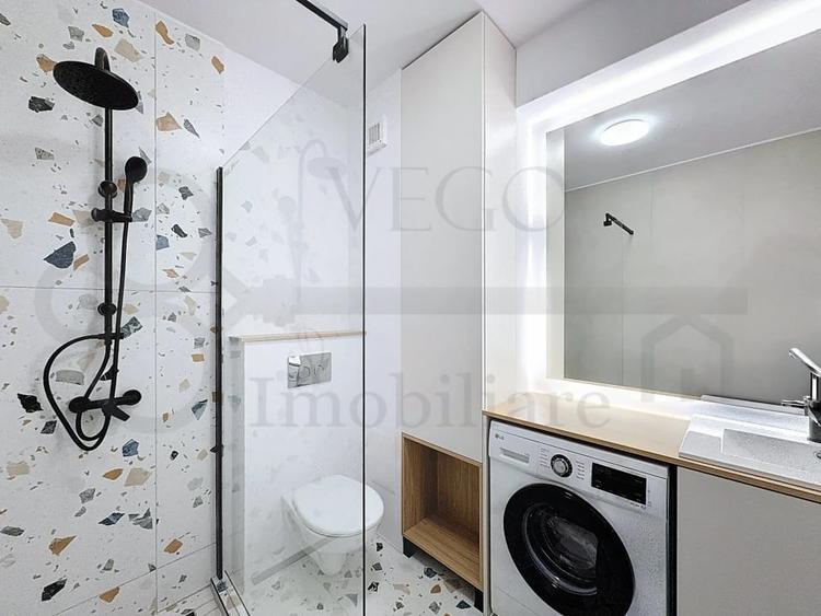 Apartament cu 2 camere semidecomandat, mobilat în Florești