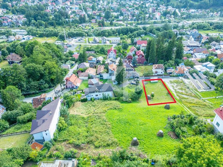 Teren Construcții intravilan de 371 mp, în Zamora
