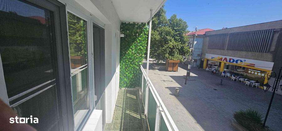 Apartament cu 2 camere decomandat în Ultracentral