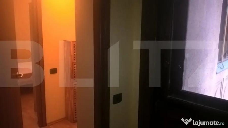 Apartament cu 2 camere decomandat în P-ța Unirii