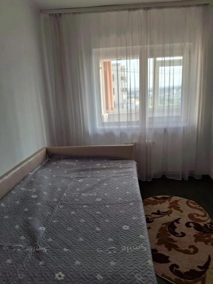 Apartament cu 3 camere decomandat în Bd. Independenței