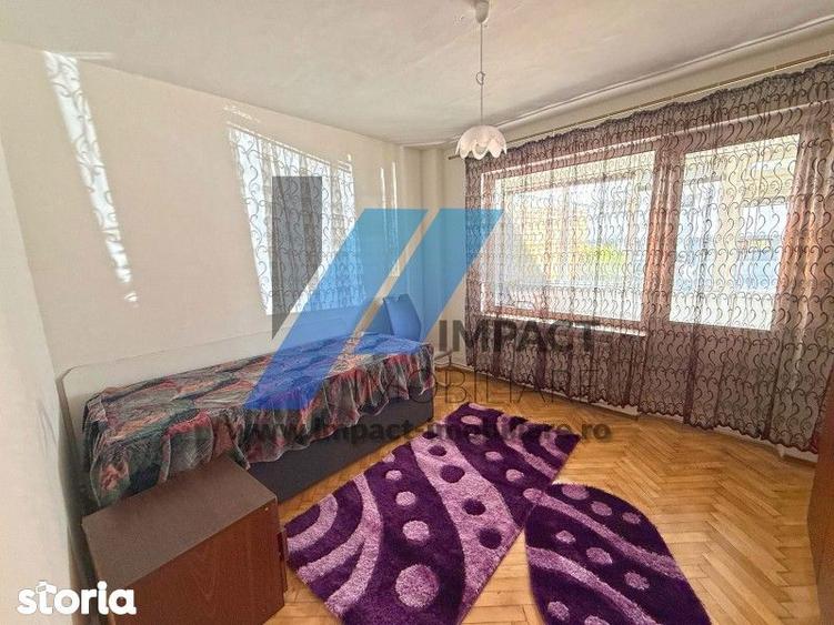 Apartament cu 3 camere decomandat în 1 Mai