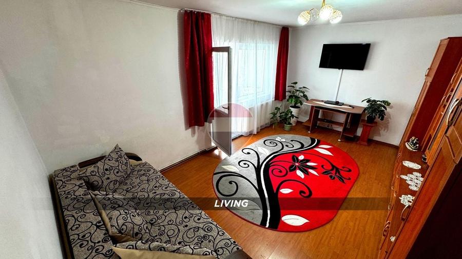 Apartament cu 3 camere decomandat, mobilat în Vasile Alecsandri