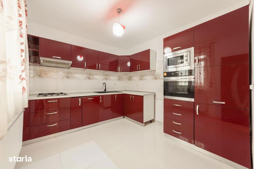 Apartament cu 4 camere în Radu Negru