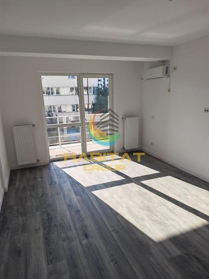 Apartament cu 2 camere decomandat în Berceni