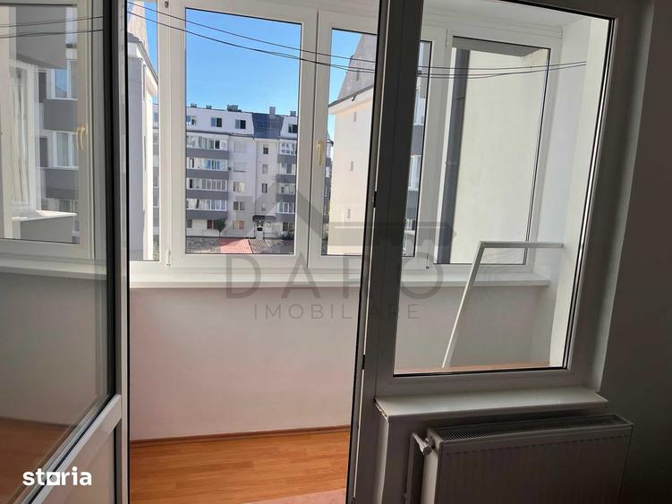 Apartament cu 3 camere în Criș