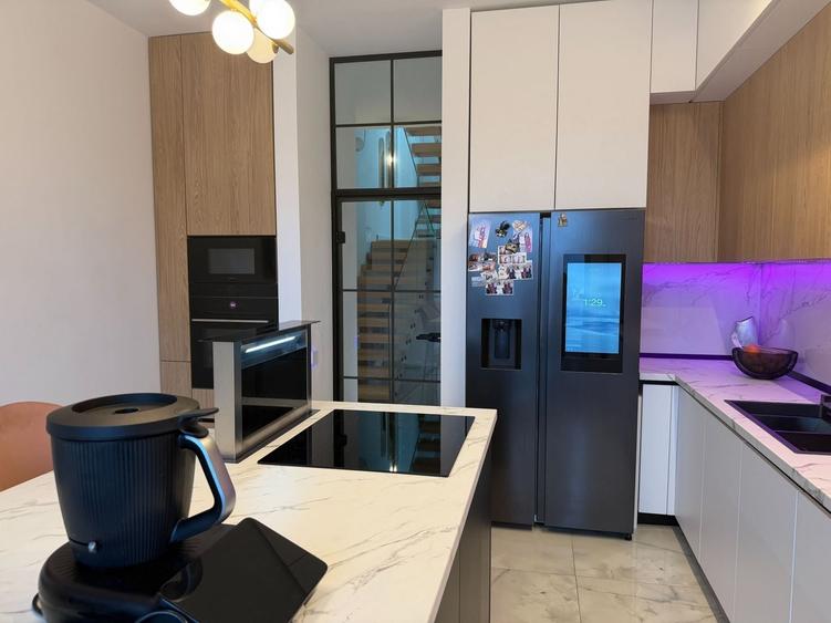 Duplex cu 4 camere cu Canalizare în Borhanci