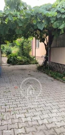 Casă cu 2 camere decomandat cu Teren 670 Mp în Apahida