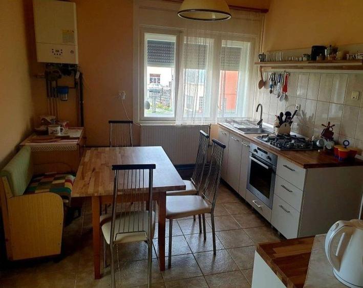 Casă cu 3 camere cu Teren 800 Mp în Finteușu Mare