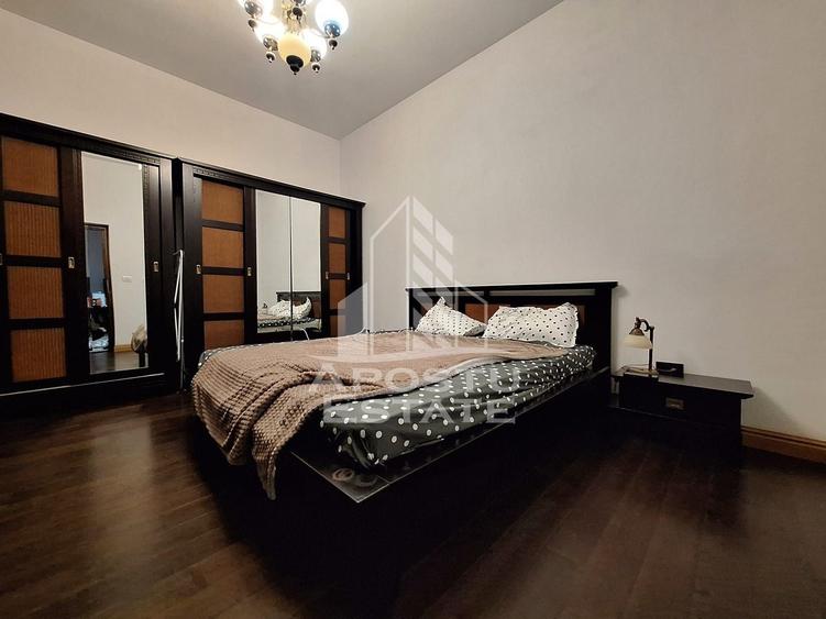 Apartament cu 2 camere semidecomandat, mobilat în Central