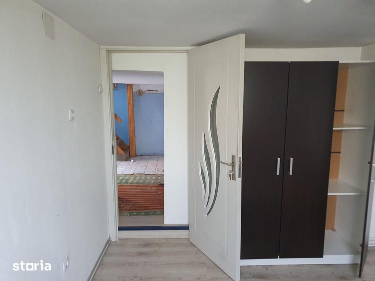 Casă cu Teren 327 Mp în Central