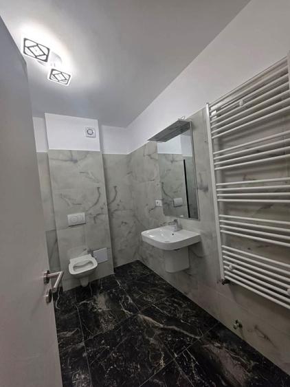 Apartament 2 camere, Tractoru, zona Coresi - 8