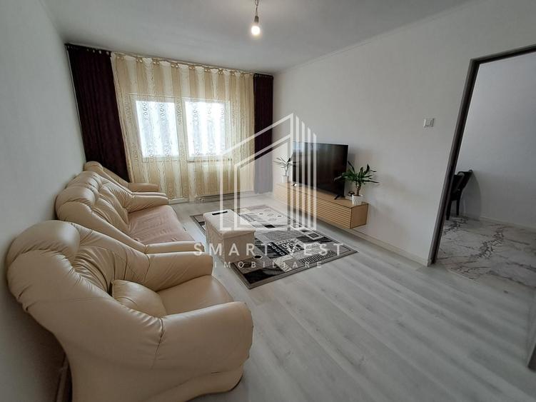 Apartament cu 3 camere semidecomandat, mobilat în Micro 17