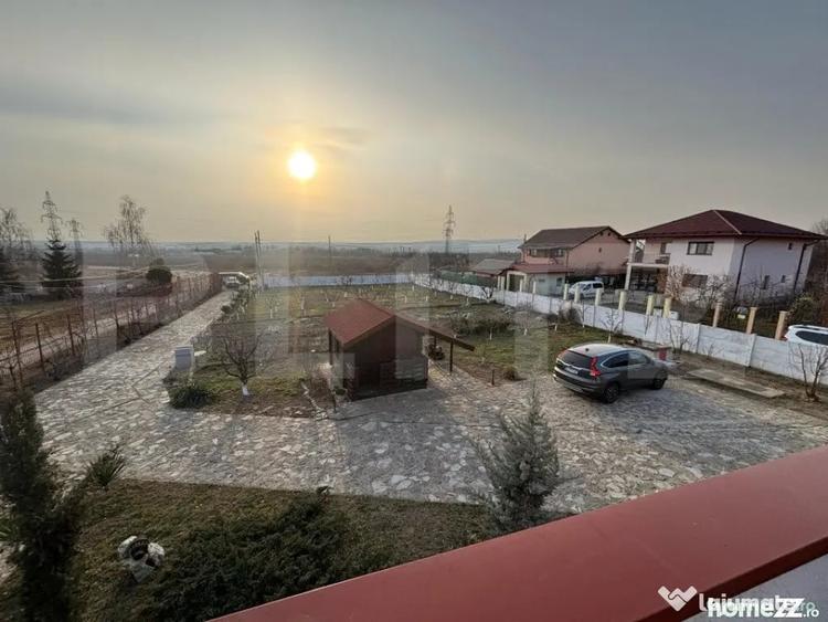 Casă cu 5 camere cu Teren 2300 Mp în Aninoasa