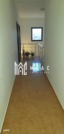 Casă cu 4 camere în Cristian