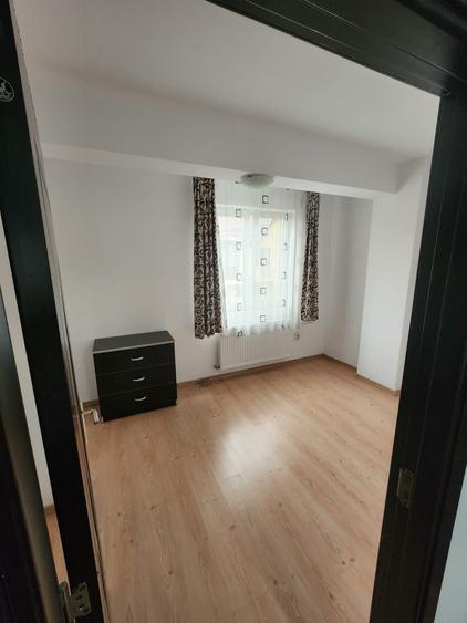 Apartament 3 camere decomandat 2 grupuri sanitare Popesti Leordeni - 8