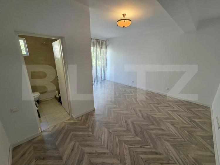 Spațiu comercial, de 250 mp, în Nord
