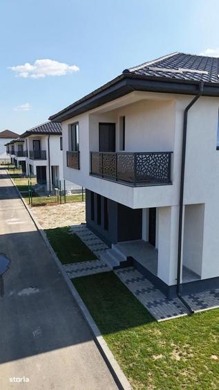 Casă cu 4 camere în Central