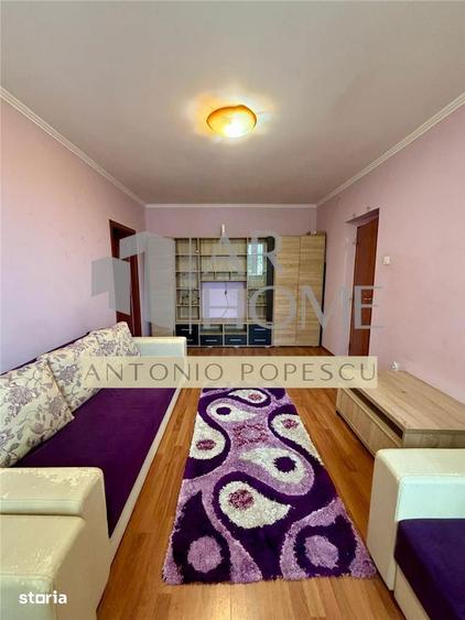 Apartament cu 2 camere semidecomandat, mobilat în Central
