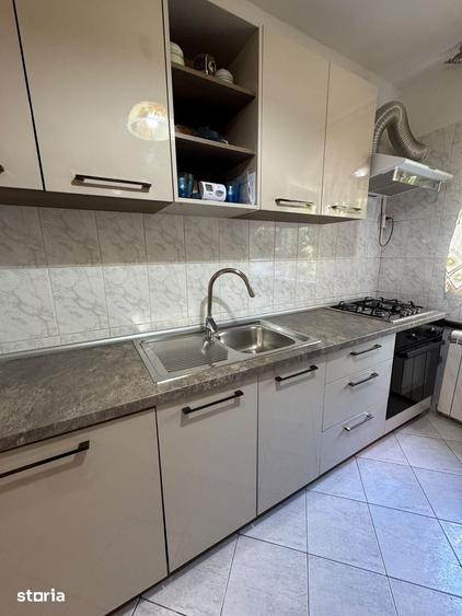 De inchiriat apartament 3 camere decomandat,zona Piata Mare 270/luna - 2