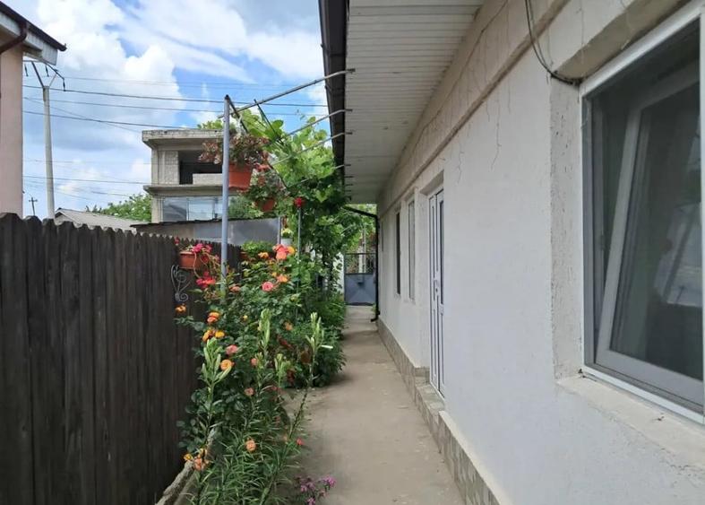 Casă individuală cu 6 camere cu Teren 330 Mp în Cumpăna