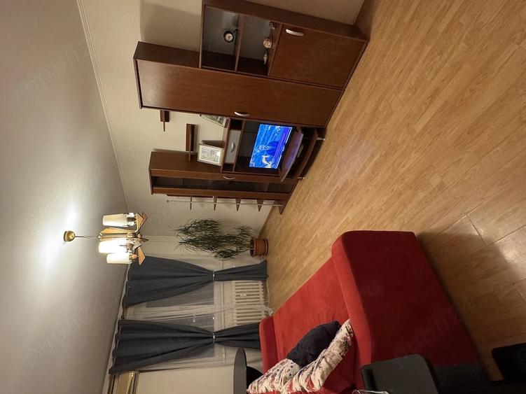 Apartament cu 3 camere decomandat în Dristor