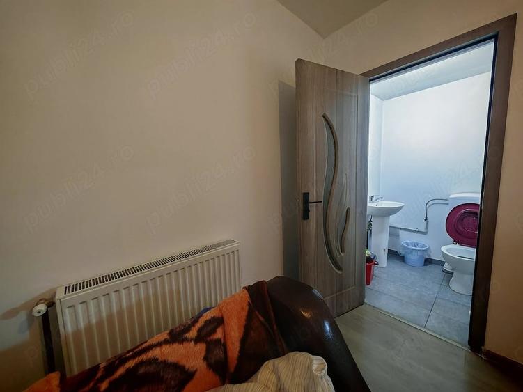 Casă cu 5 camere cu Teren 340 Mp în Central
