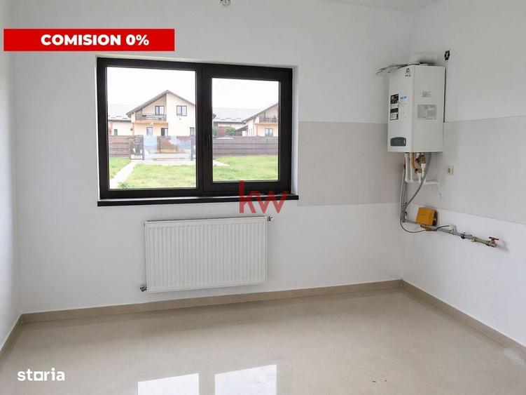 Casă cu 3 camere în Uricani
