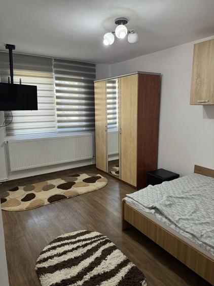 Garsonieră decomandată în Micro 39