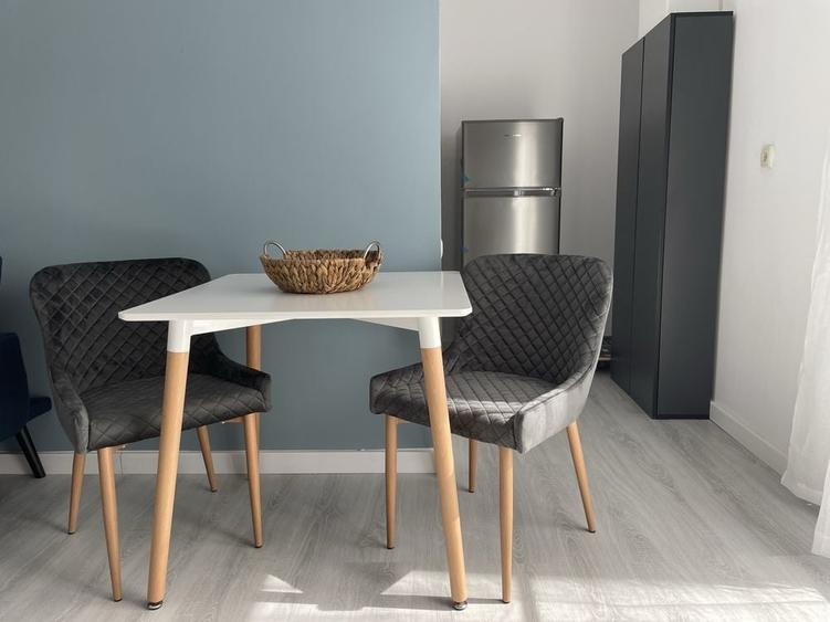 Apartament cu 2 camere decomandat în Ștefăneștii de Jos