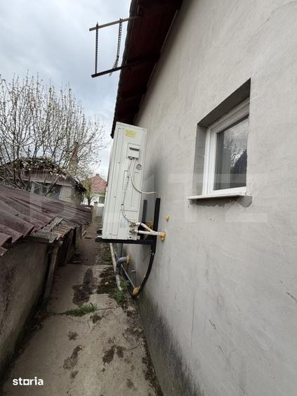 Casă cu 4 camere cu Teren 1200 Mp în Surduc