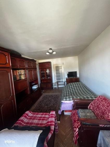 Apartament cu 2 camere decomandat în Traian