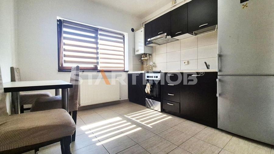 Apartament cu 2 camere decomandat în Sânpetru