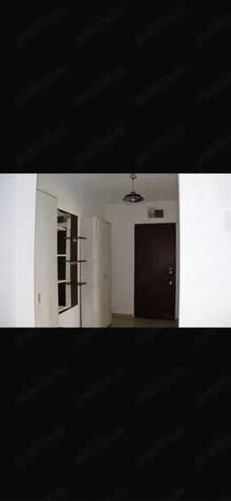 Apartament cu 3 camere semidecomandat în Drumul Taberei