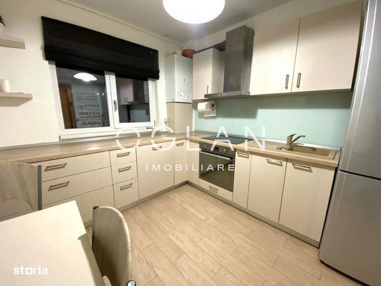 Apartament cu 4 camere, mobilat în Central