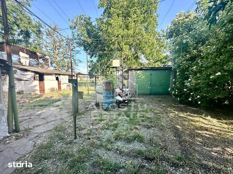 Casă cu 4 camere cu Teren 950 Mp în Zimandu Nou