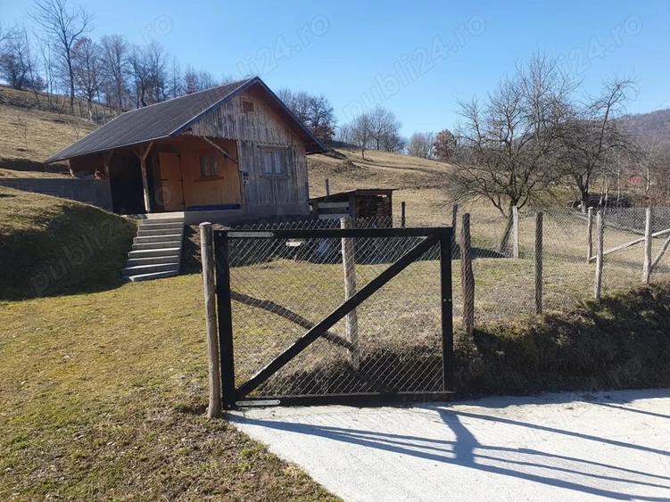 Teren de 1600 mp, în Central