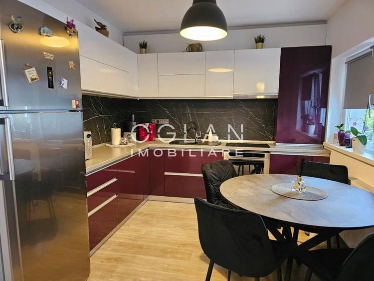 Apartament cu 3 camere semidecomandat, mobilat în Șelimbăr