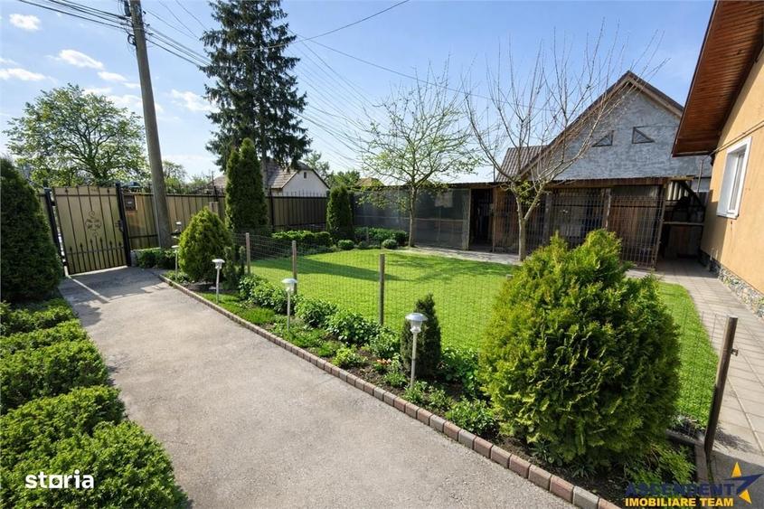 Casă cu 4 camere cu Teren 357 Mp în Criș
